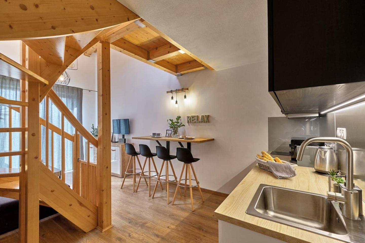 Charming And Quiet Apartment ลิปโนนัดเวิลตาวู ภายนอก รูปภาพ